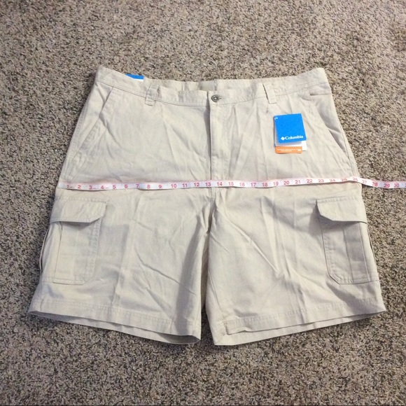 Men’s Columbia Cargo Shirts - 42” waist - NEW - Picture 9 of 10